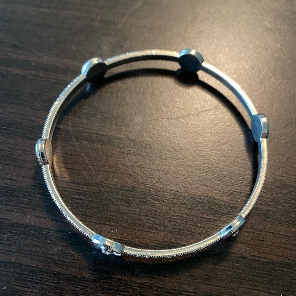 Bangle bracelet - Picture 2 of 2